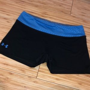 under armous spandex